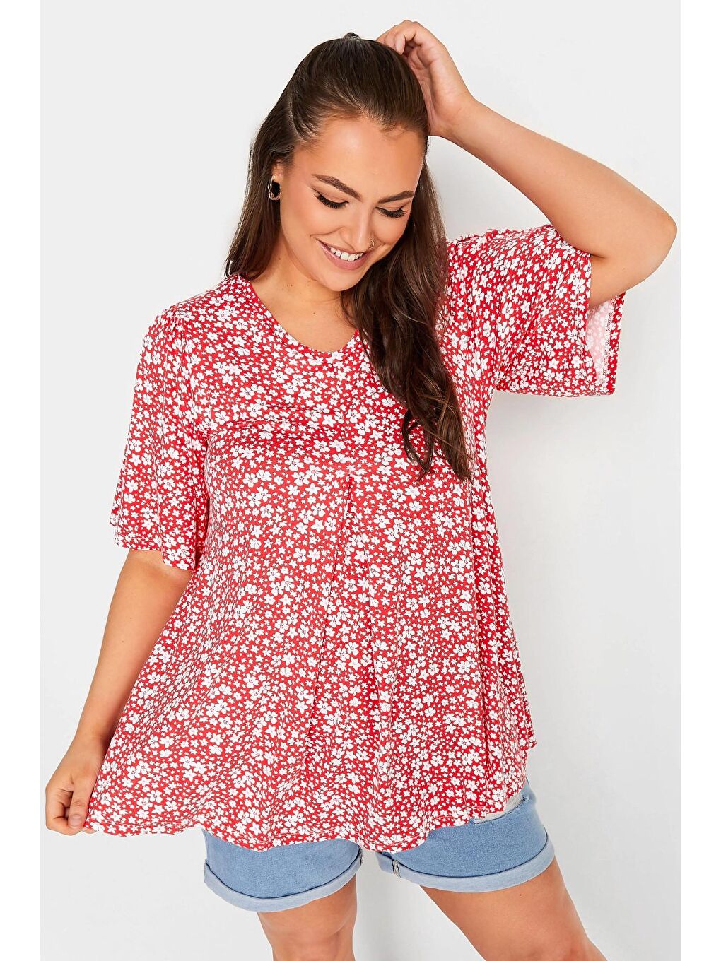 Kırmızı Büyük Beden V Yaka Desenli Asimetrik Kesim Elastanlı Bluz 302389