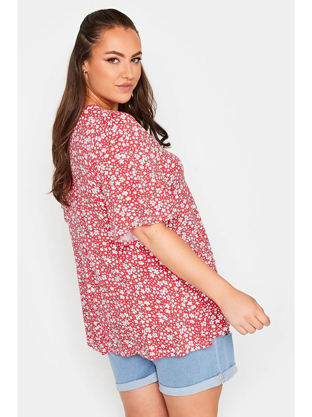 Kırmızı Büyük Beden V Yaka Desenli Asimetrik Kesim Elastanlı Bluz 302389-4