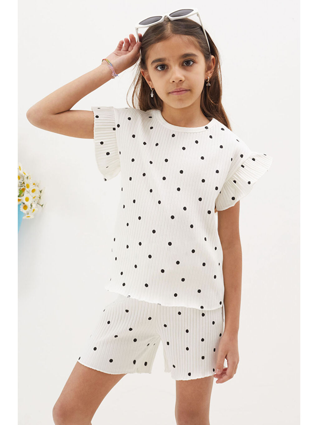 Ekru Puantiyeli Şortlu Bluzlu Kız Çocuk Takım 18674-1