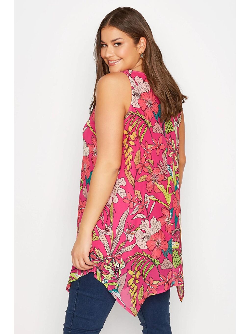 Pembe Büyük Beden Asimetrik Kesim Sıfır Kol Yaprak Desenli Bluz 300955-3