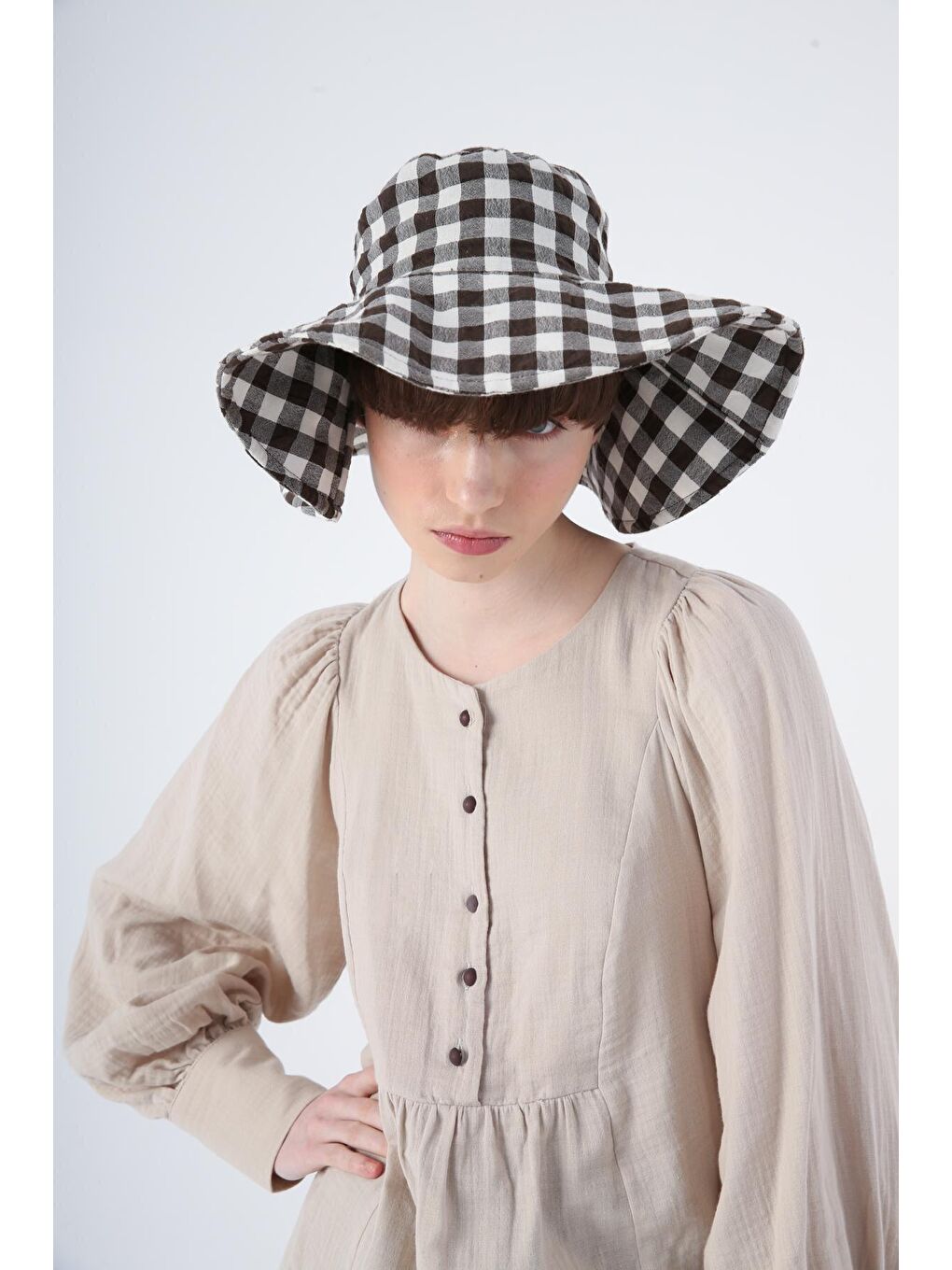 Bej Taş Yarım Patlı Büzgülü %100 Pamuk Bisiklet Yaka Bluz-4