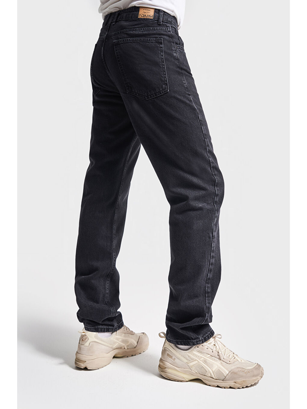 Erkek Siyah Renk Straight Fit %100 Pamuk Denim-1