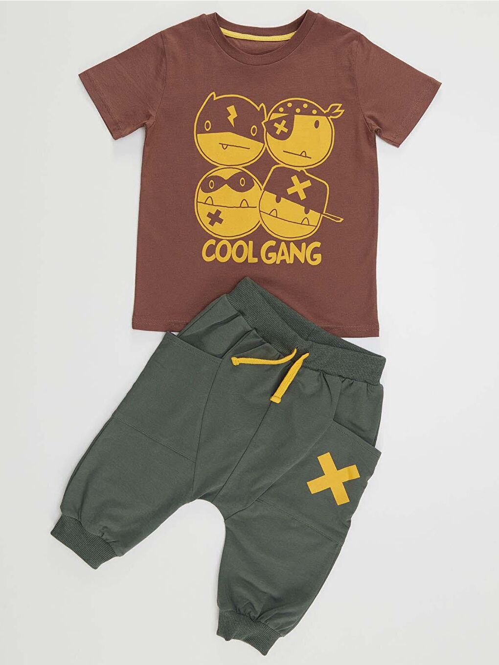 Denokids Karışık Cool Gang Erkek Çocuk T-shirt Kapri Şort Takım - 2