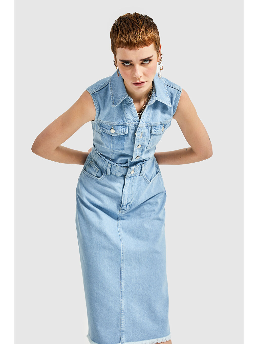 Kadın Mavi Renk Midi Boy %100 Pamuk Önü Düğmeli Denim Elbise-1