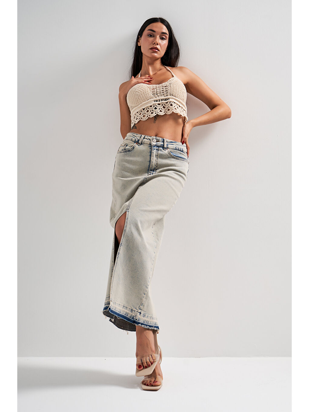 Mavi Kadın Naturel Jean Rengi Esnek Elastanlı Kumaş Maxi Boy Denim Etek-4