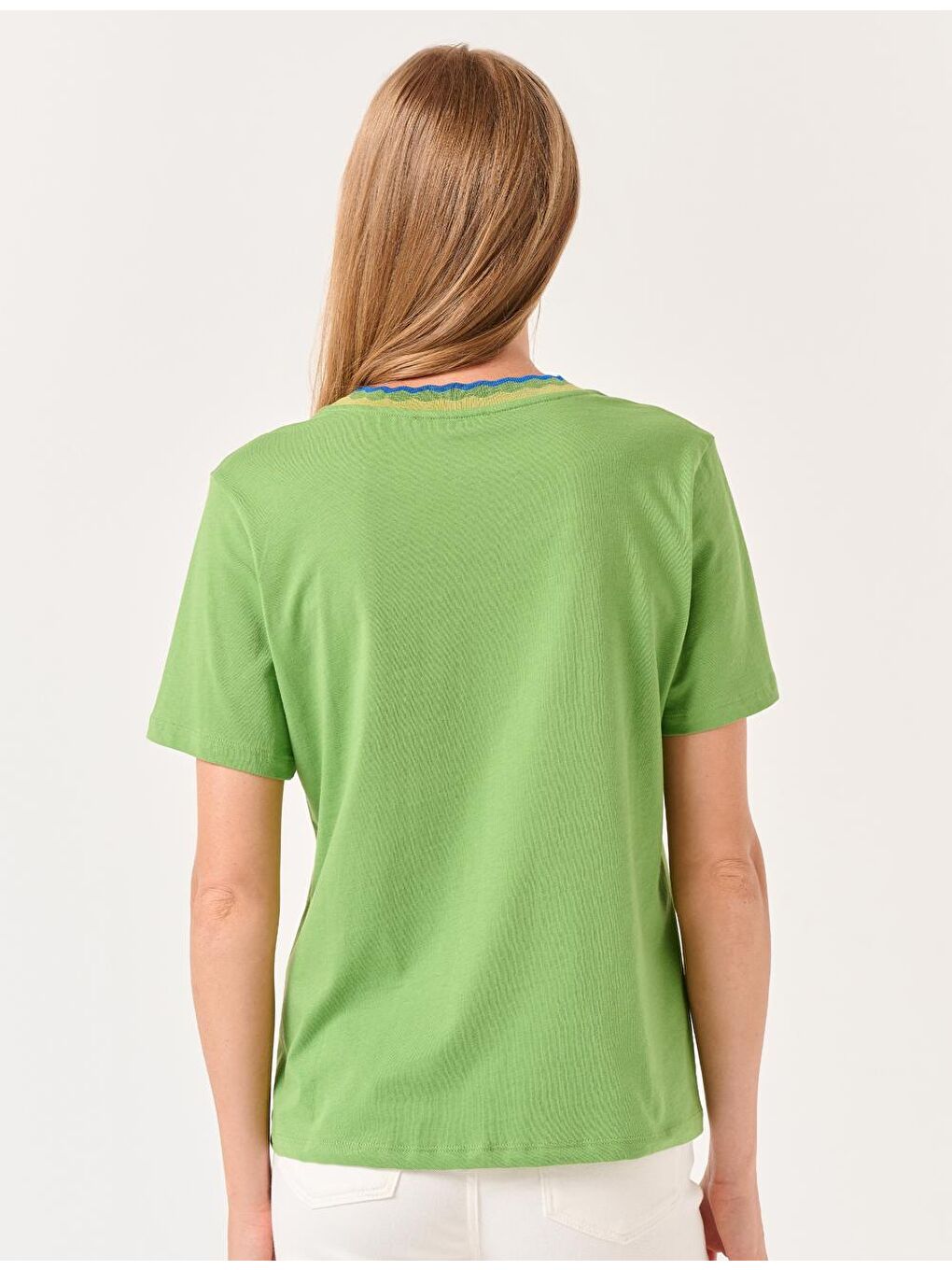 Yeşil Kısa Kollu Bisiklet Yaka %100 Pamuklu Örme Tişört-4