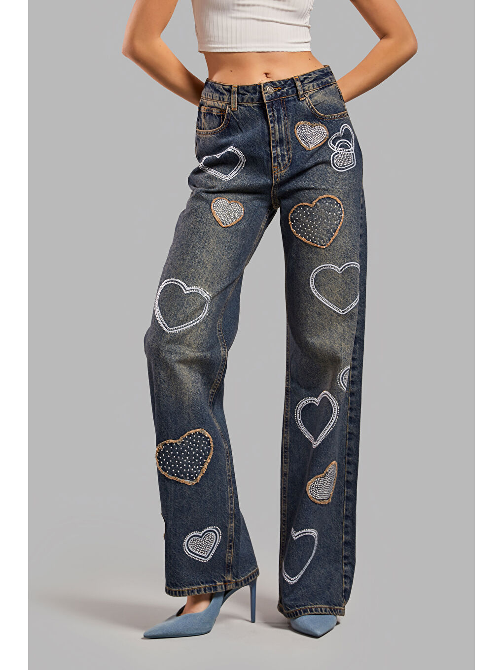 Mavi Kadın Jean Rengi Parlak Taşlı Kalp Detaylı Bol Kesim Tasarım Denim