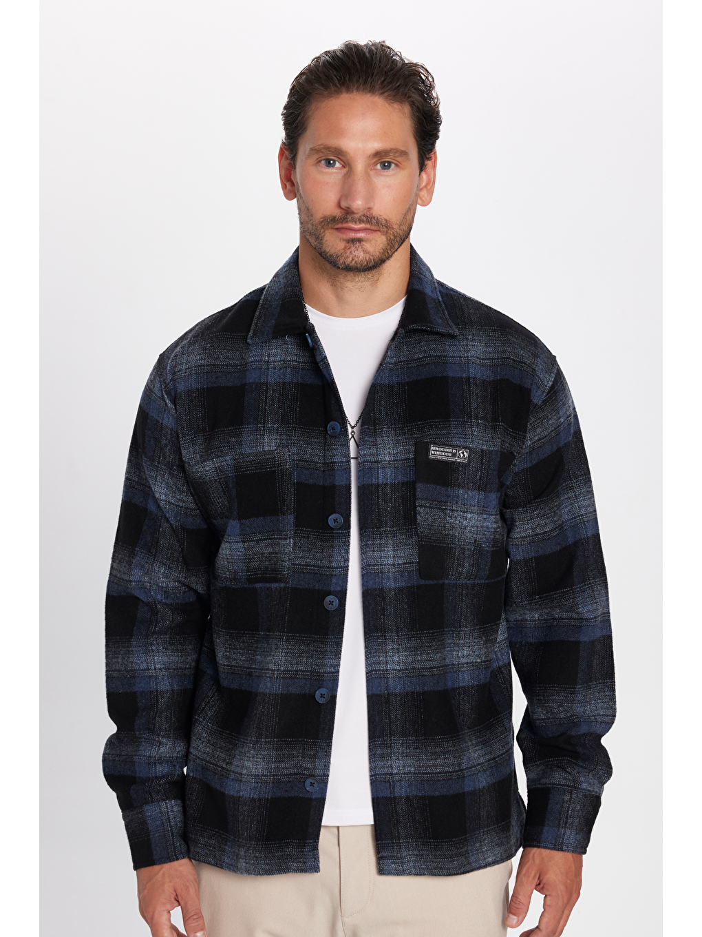 Karışık Erkek Relax Fit Rahat Kesim Oduncu Çift Cepli Kareli Yırtmaçlı Kışlık Gömlek-1