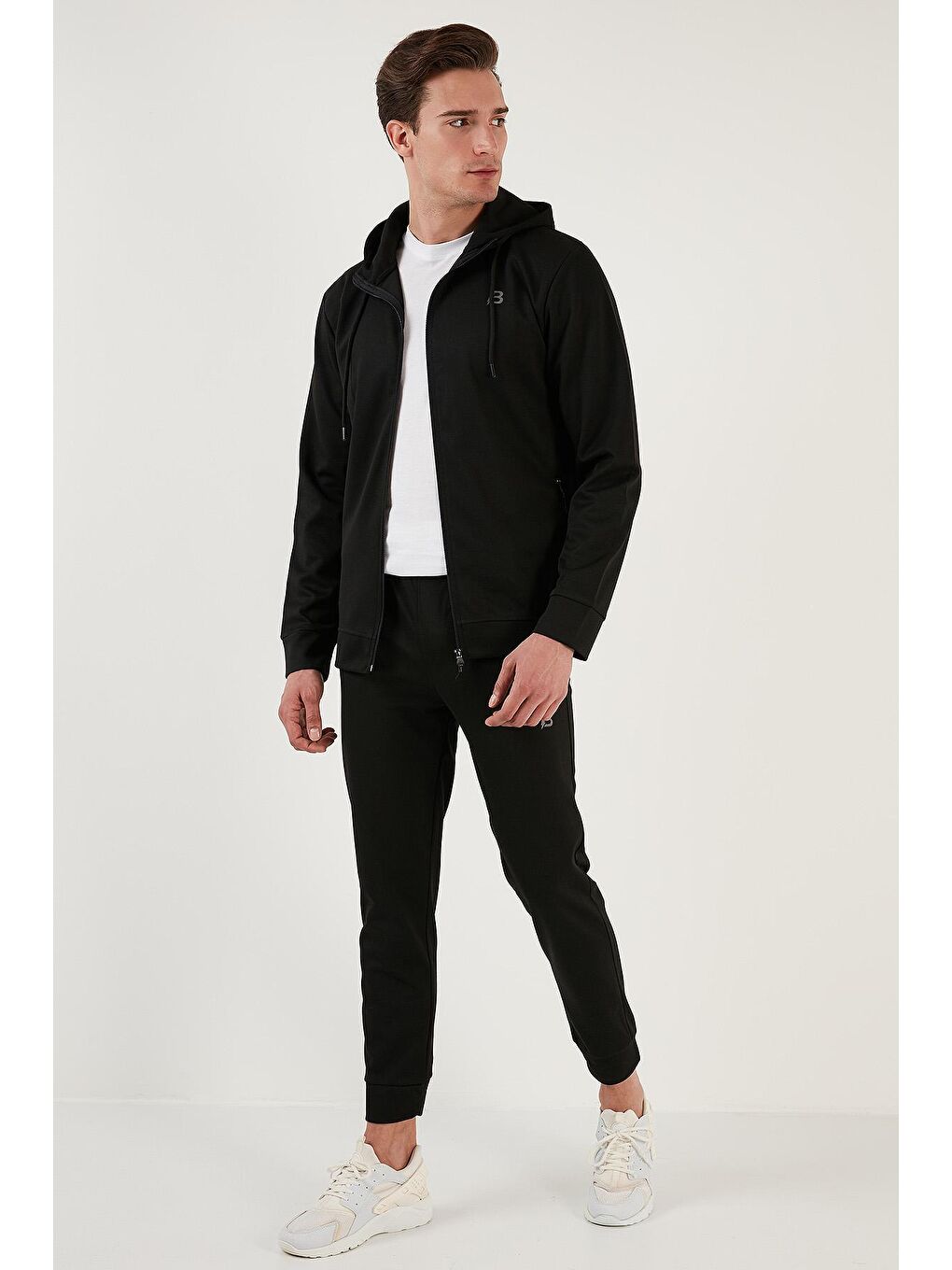 Siyah Slim Fit Fermuarlı Cepli Kapüşonlu Eşofman Takımı 651004-2