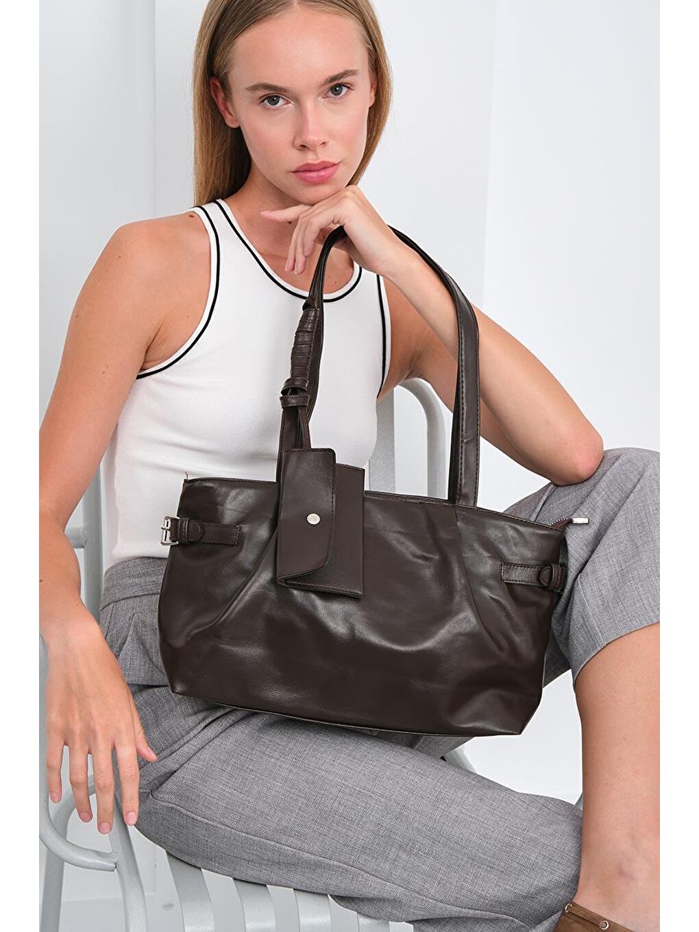 Kahverengi Bybo Vintage Omuz Çantası Kahve-1