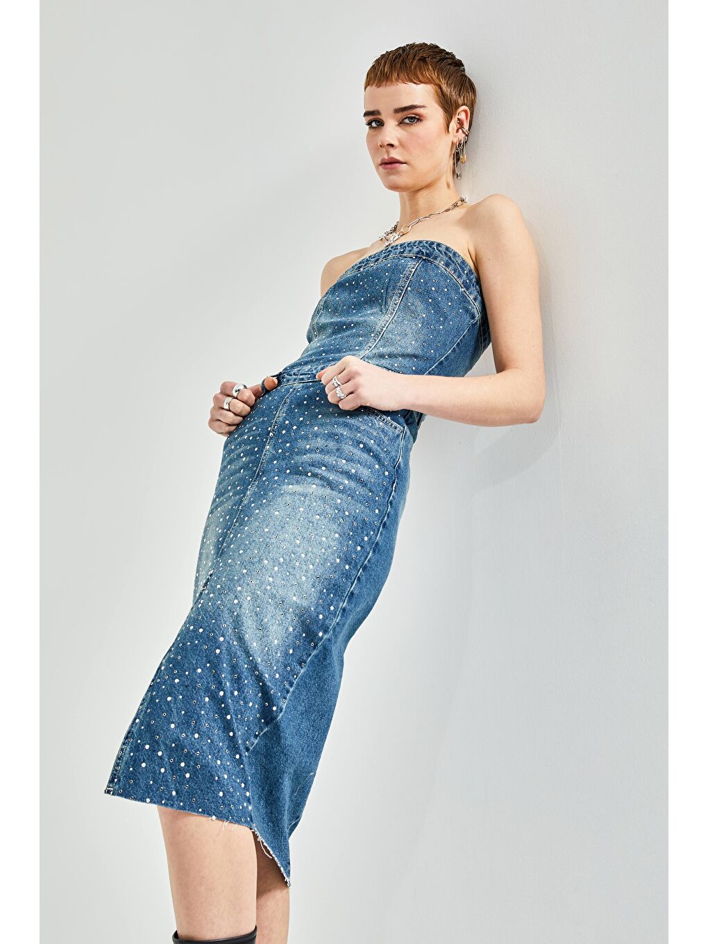 Mavi Kadın Tint jean Rengi Elastanlı Parlak Taşlı Straplez Denim Elbise-4
