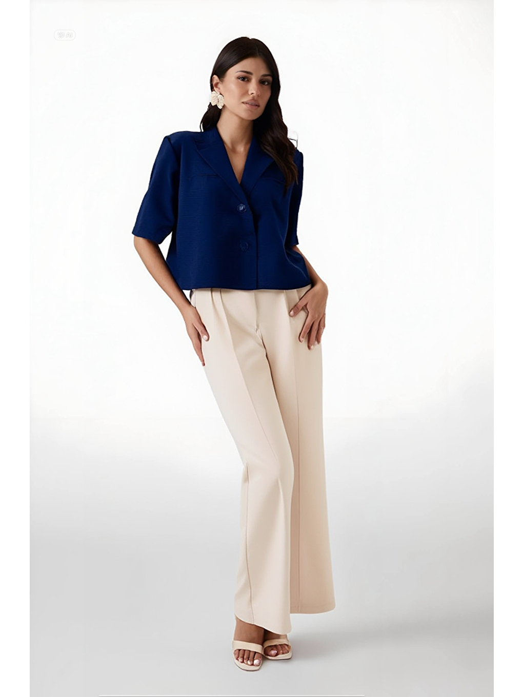 Kadın Lacivert Kısa Kollu Şal Yaka Düğmeli Mevsimlik Keten Görünümlü Ayrobin Ceket HZL24S-BD107061-1