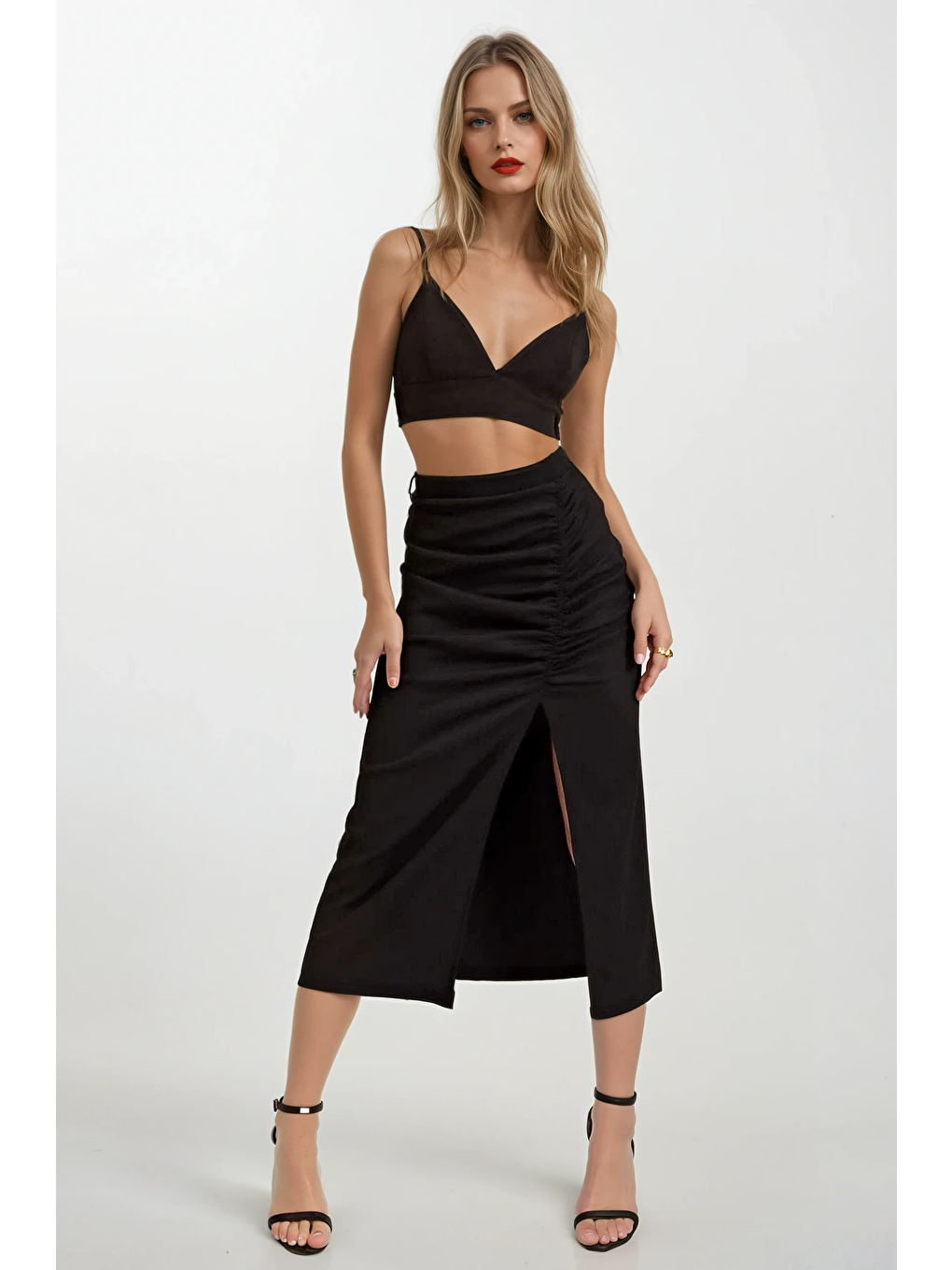 Kadın Siyah Yırtmaçlı Uzun Etek HZL22S-BD118801-1