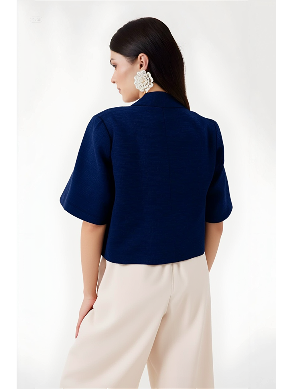 Kadın Lacivert Kısa Kollu Şal Yaka Düğmeli Mevsimlik Keten Görünümlü Ayrobin Ceket HZL24S-BD107061-2