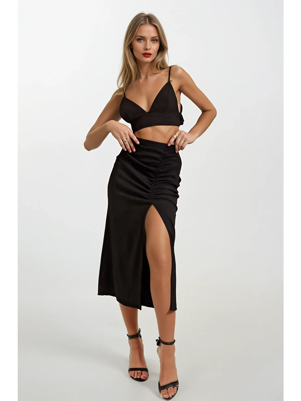 Kadın Siyah Yırtmaçlı Uzun Etek HZL22S-BD118801-2