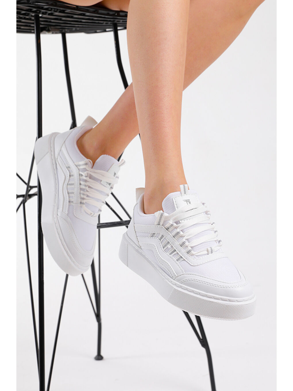 Kadın Beyaz Eva Faylon Taban Yanı Çizgili Sneaker-3