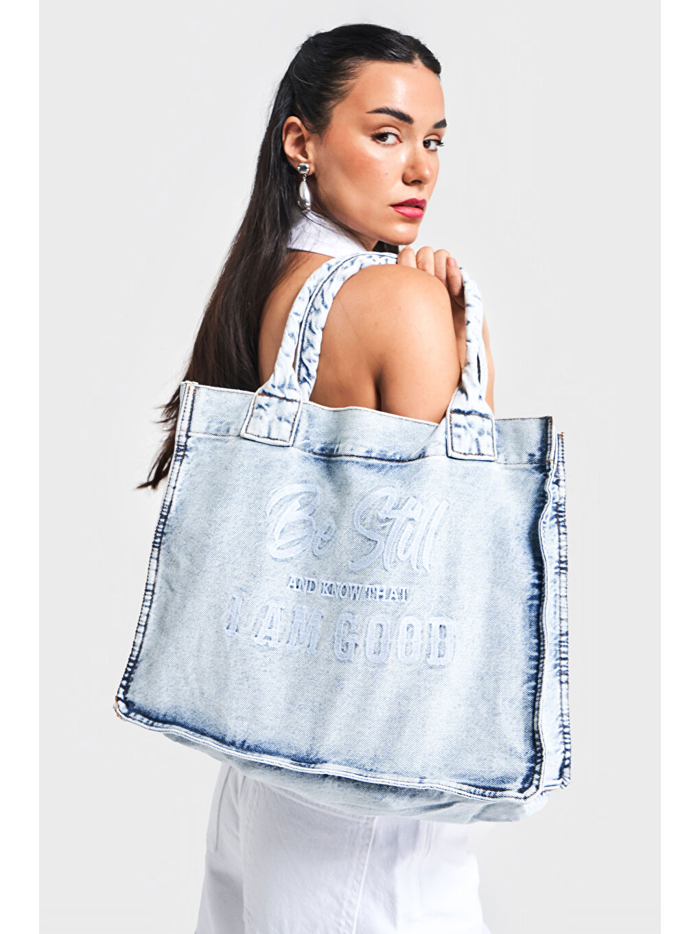 Mavi Jean Rengi 1-B-3W4-27 Nakışlı Körüklü Askılı Denim Çanta