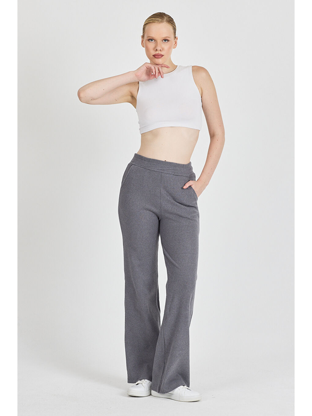 Gri Kadın Füme Yüksek Bel Bol Paça Kaşkorse Fitilli Cepli Pantolon Eşofman Altı-1