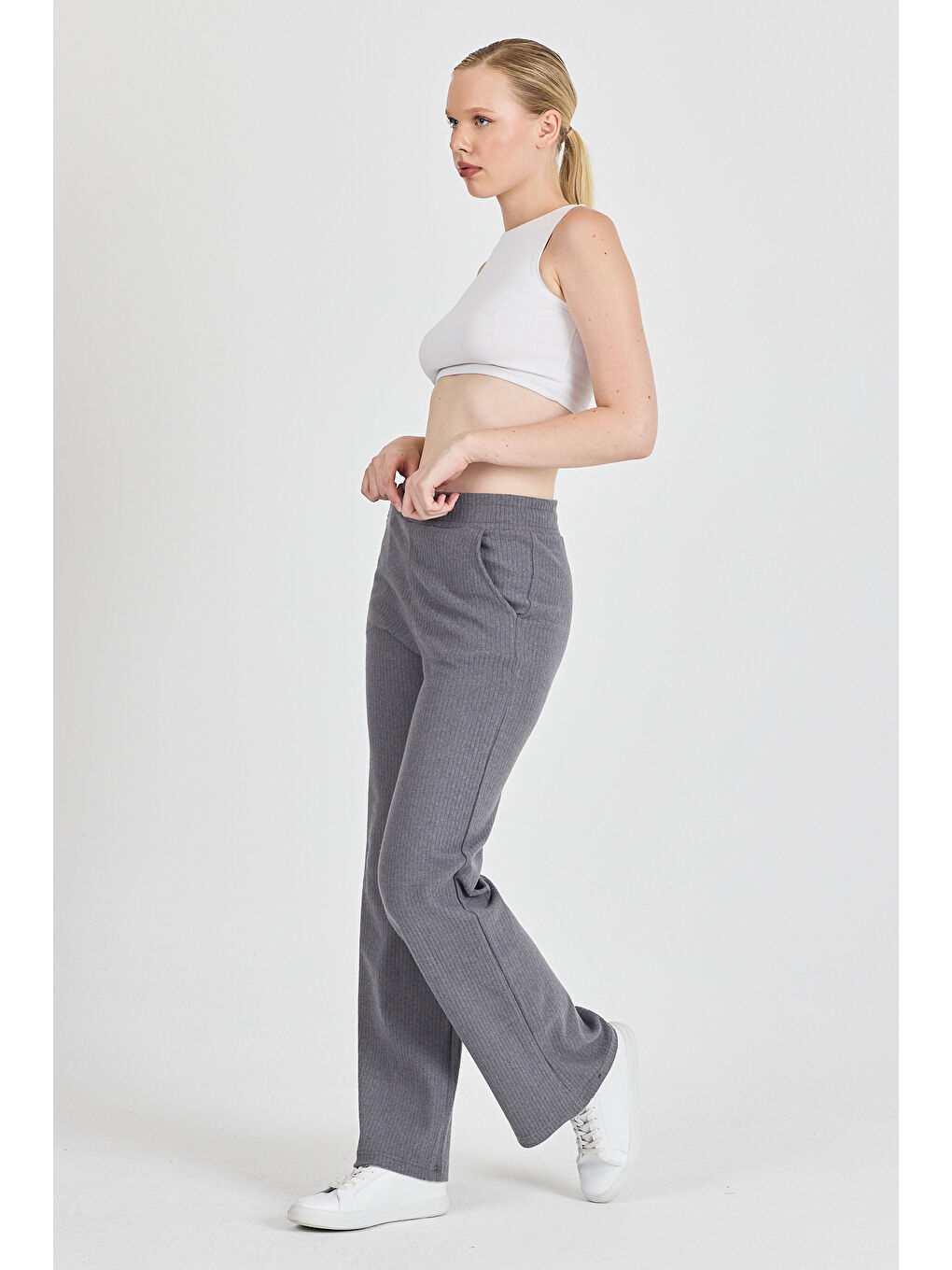 Gri Kadın Füme Yüksek Bel Bol Paça Kaşkorse Fitilli Cepli Pantolon Eşofman Altı-4