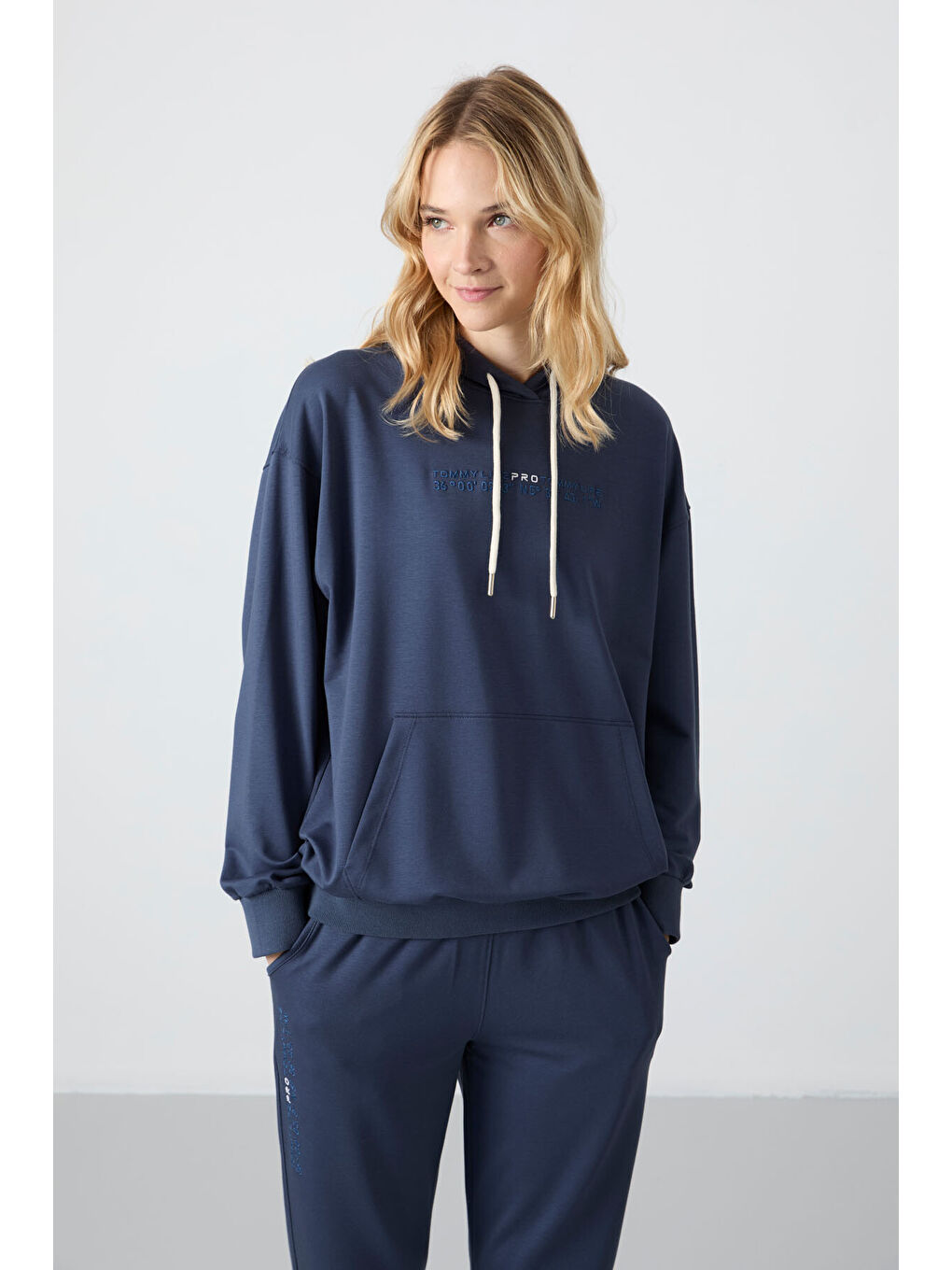 Petrol Kapüşonlu Kanguru Cep Oversize Lastik Paça Kadın Eşofman Takımı - 95288-1