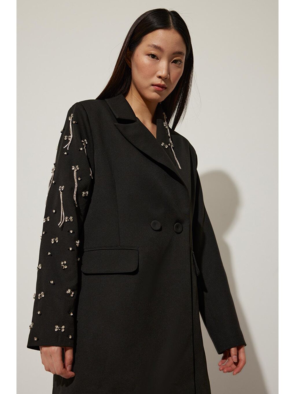 Yaka Ve Kolları Taş İşlemeli Siyah Blazer Ceket-2