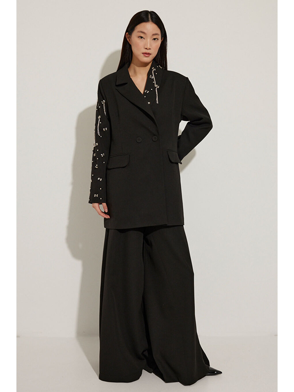 Yaka Ve Kolları Taş İşlemeli Siyah Blazer Ceket-5