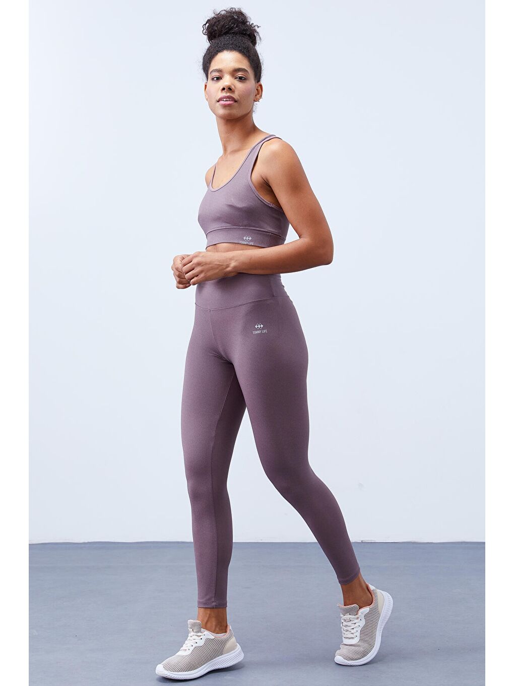 Pembe Gül Kurusu Yüksek Bel Toparlayıcılı Sırt Detaylı Slim Fit Büstiyer Kadın Tayt Takım - 95281-2