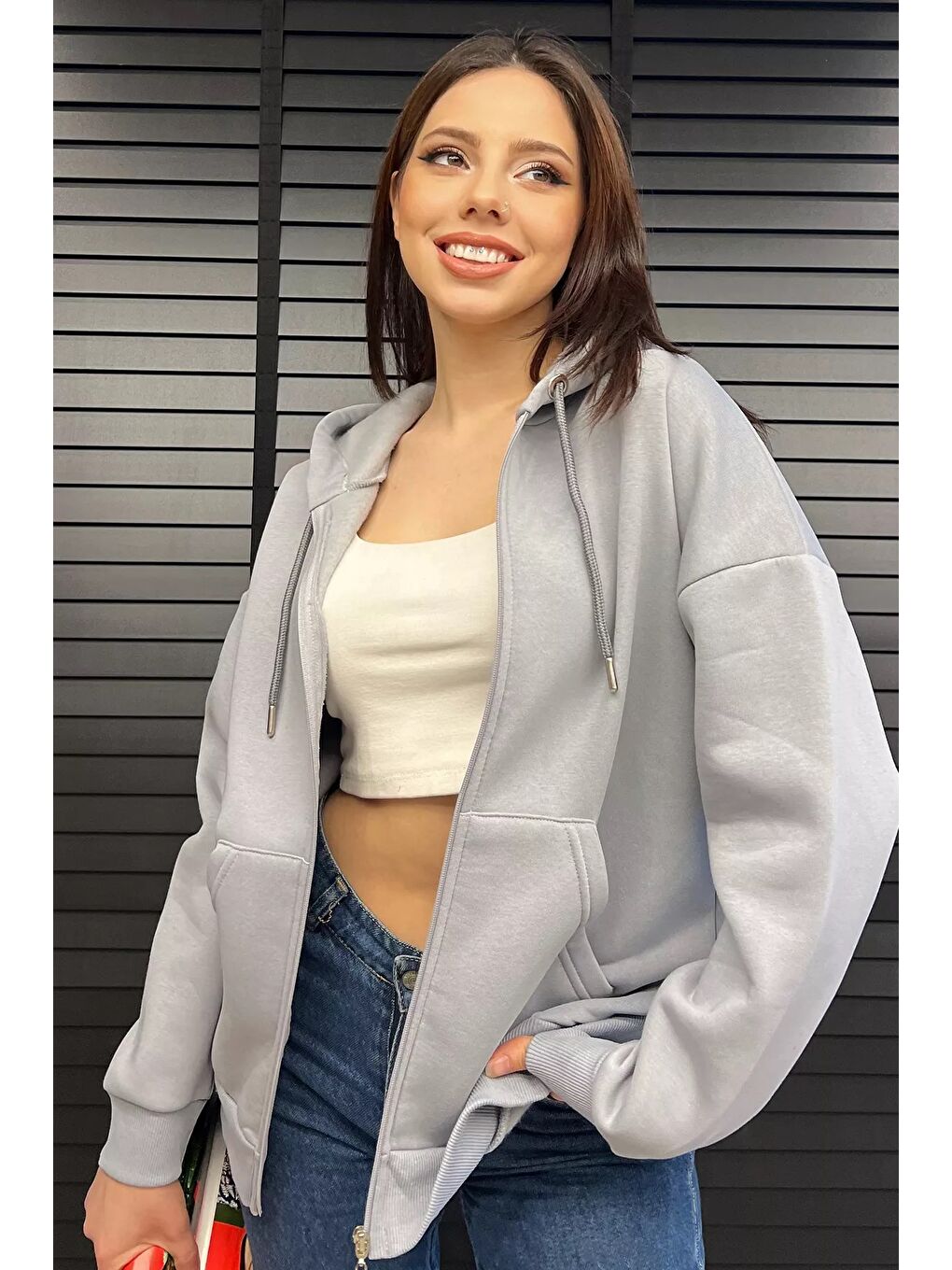 Gri Kapüşonlu Üç İplik Şardonlu Kadın Sweatshirt