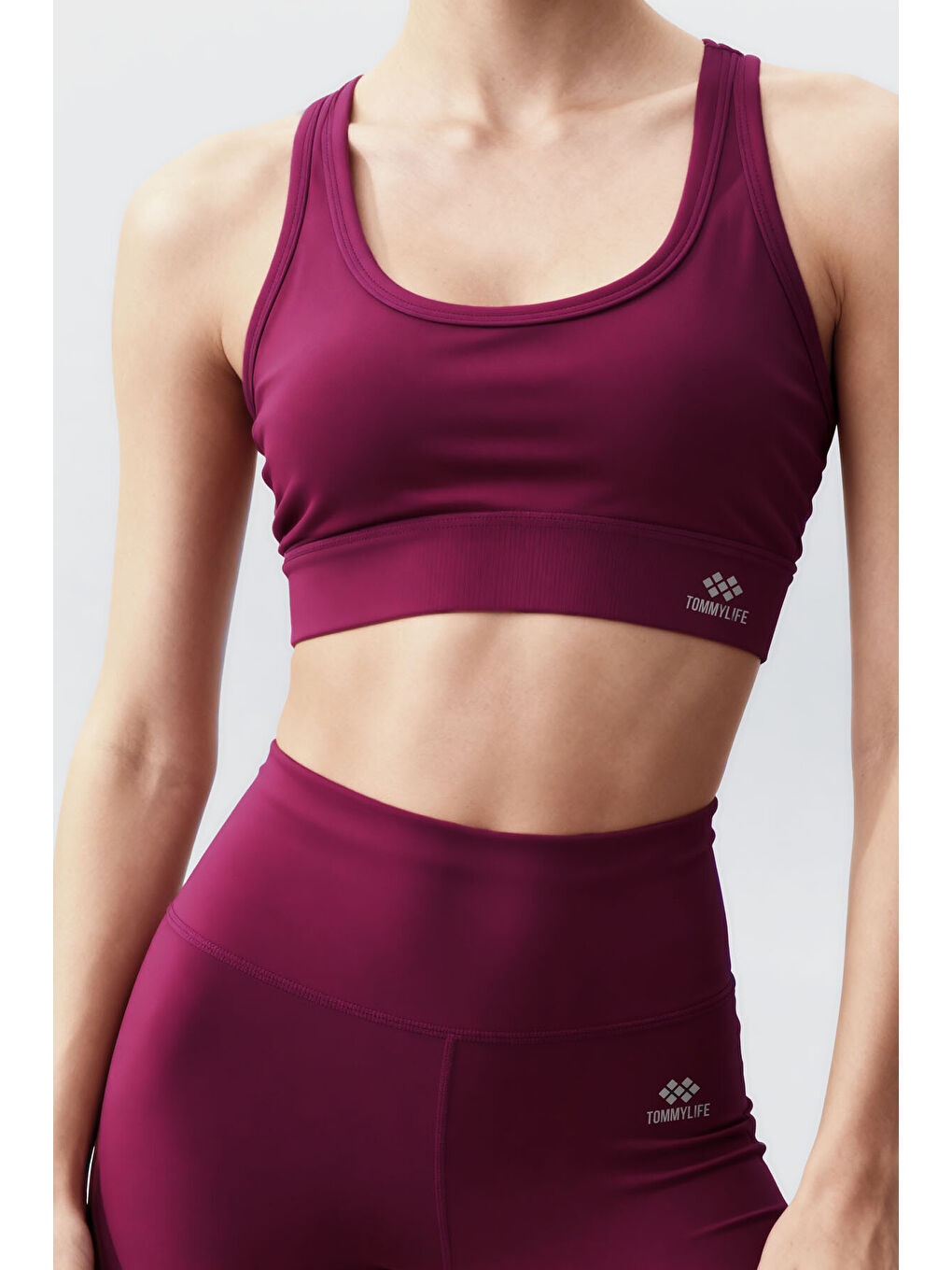 Bordo Yüksek Bel Toparlayıcı Çapraz Sırt Detaylı Slim Fit Kadın Tayt Takım - 95283-2