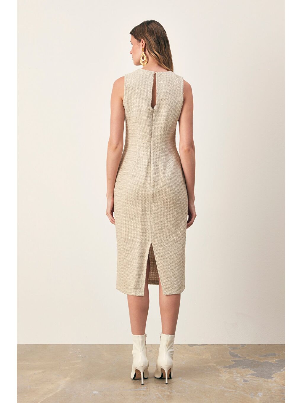 Kolsuz Uzun Tüvit Elbise - Bej-6