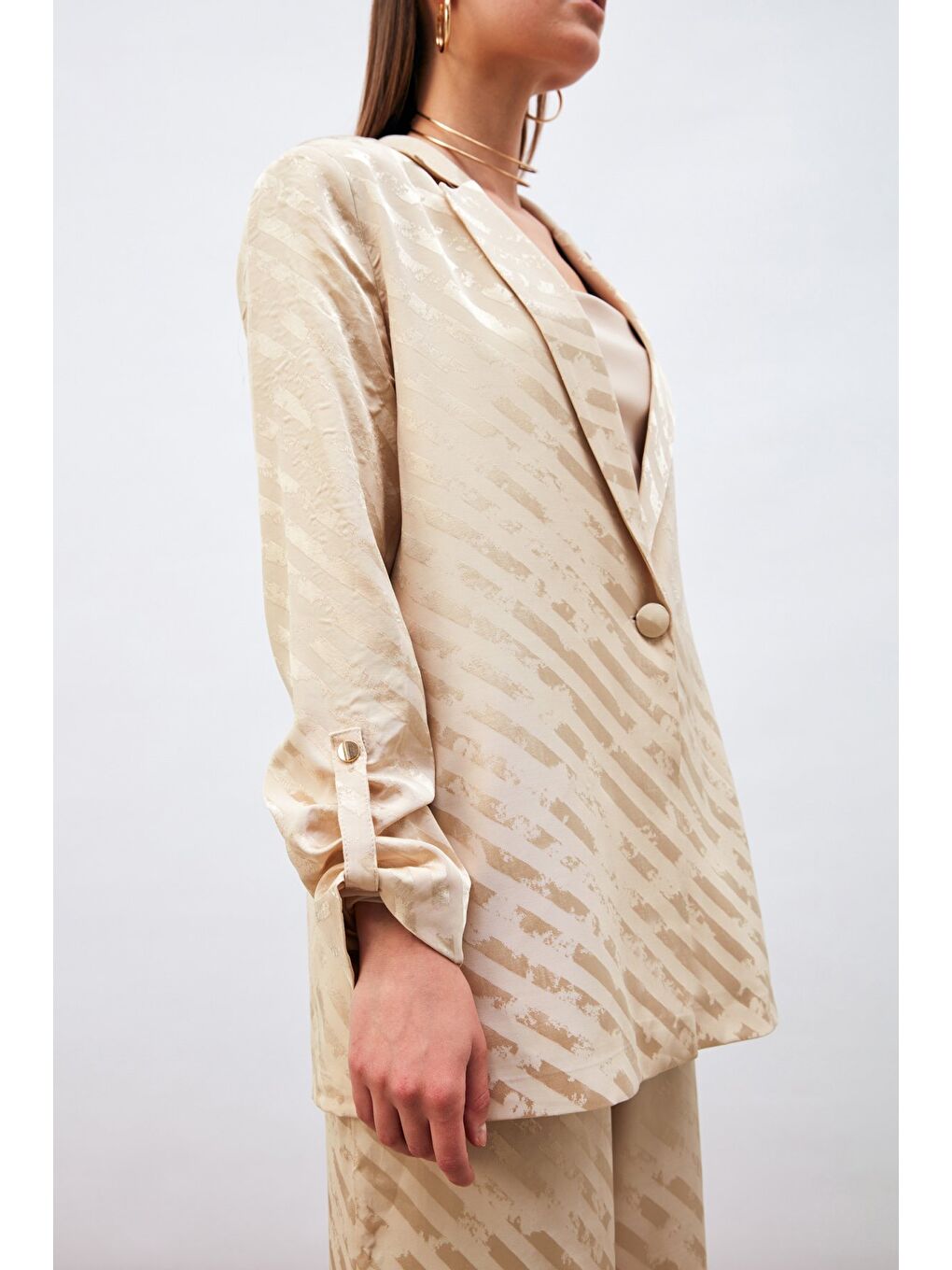 Kol Detaylı Desenli Salaş Ceket - Bej-3
