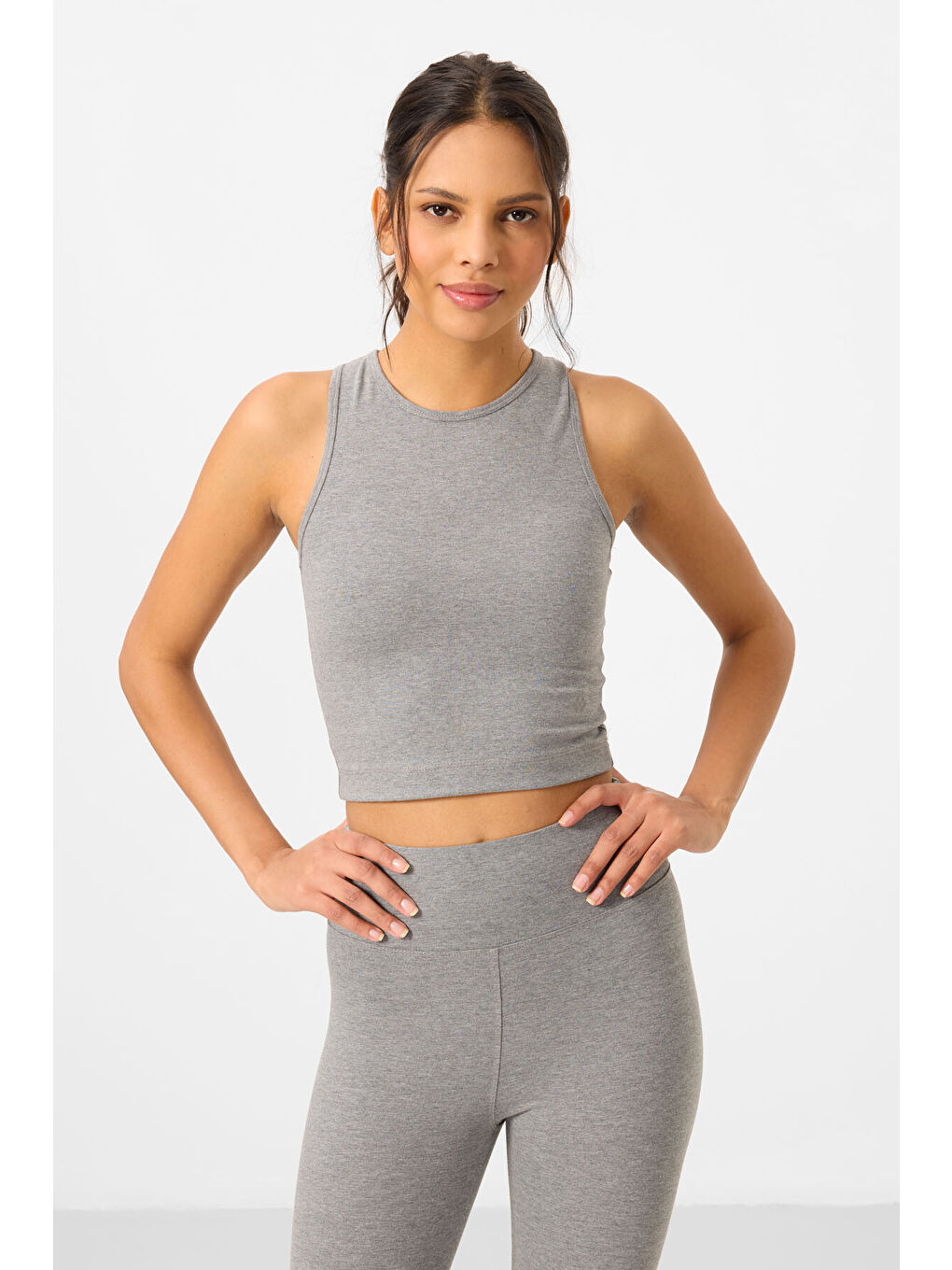 Gri Melanj Yüksek Bel Kapri-Crop Atlet Slim Fit Kadın Tayt Takım - 95284-1