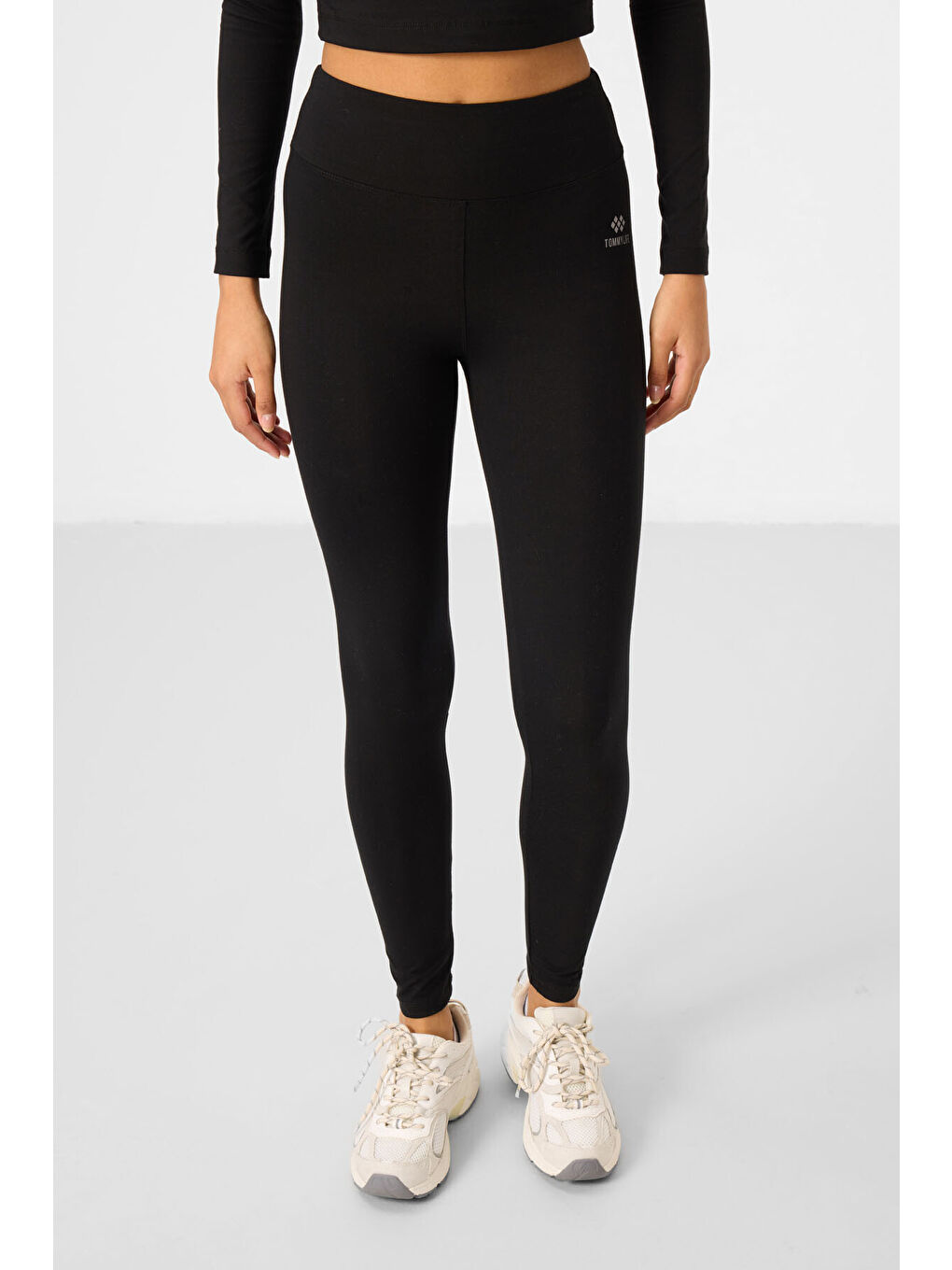 Siyah Yüksek Bel Uzun Kollu Slim Fit Crop Top Kadın Tayt Takım - 95286-3