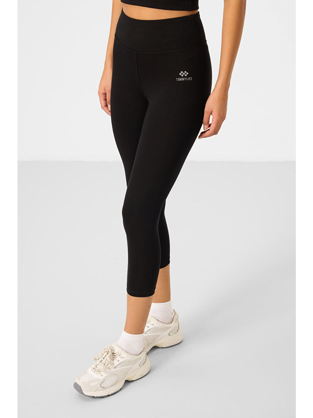 Siyah Yüksek Bel Kapri-Crop Atlet Slim Fit Kadın Tayt Takım - 95284-2