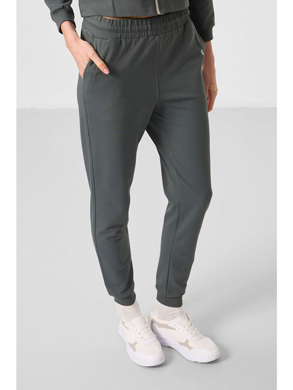 Haki Kapüşonlu Fermuarlı Oversize Kadın Eşofman Takım   95328-4