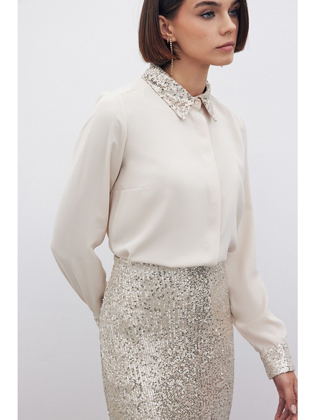 Payet Detaylı Klasik Gömlek - Bej-6