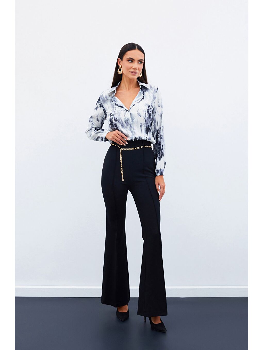 Desenli Düz Gömlek - Siyah-2