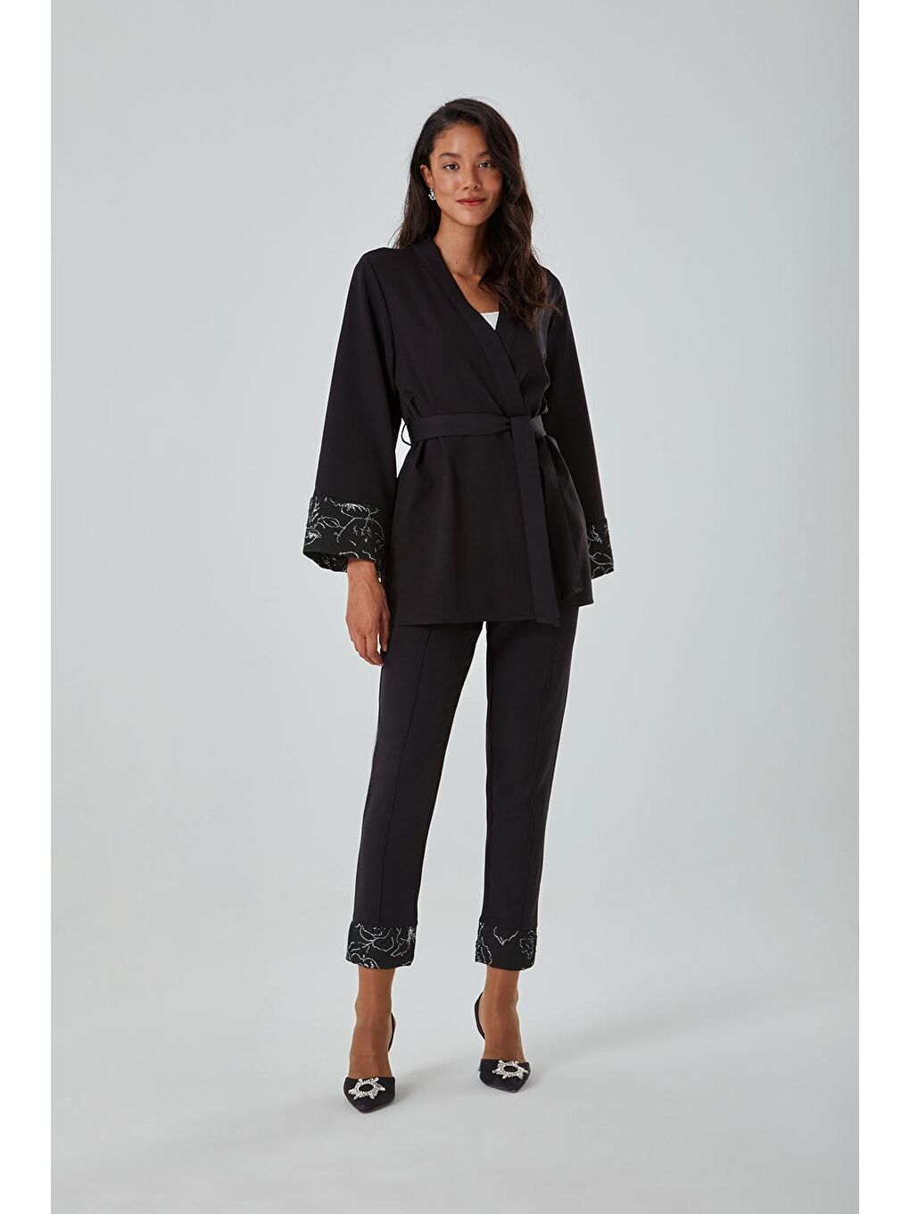 Gri Paça Garnili Gümüş Pantolon-1