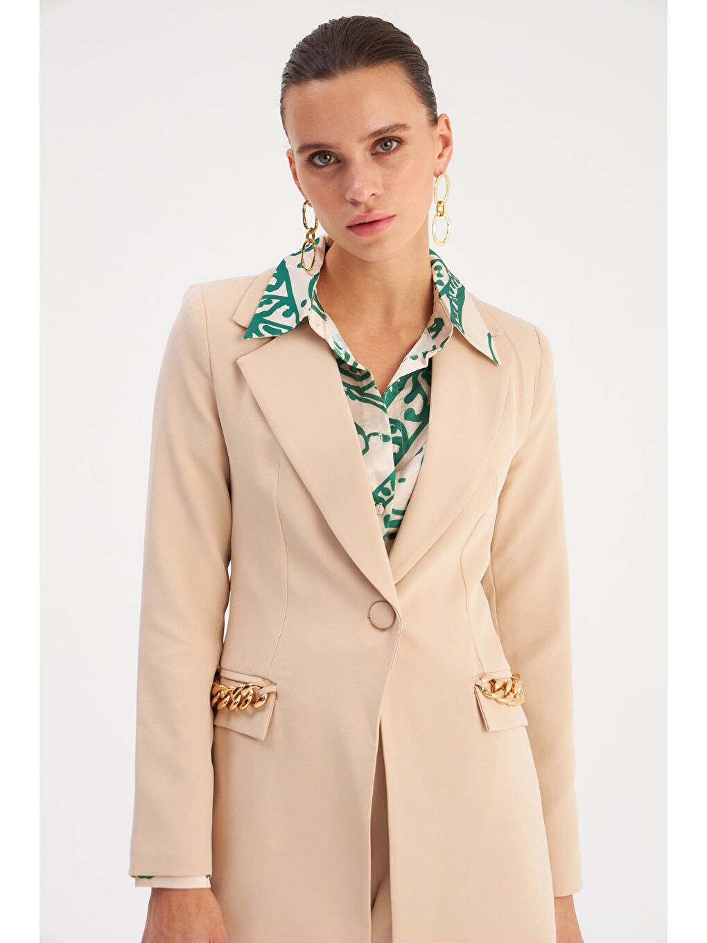 Zincir Detaylı Uzun Ceket - Bej-1