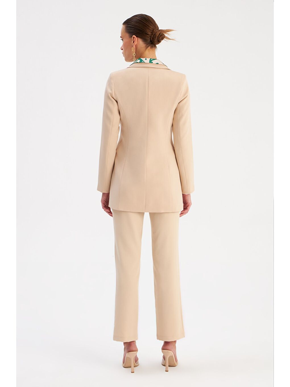 Zincir Detaylı Uzun Ceket - Bej-5