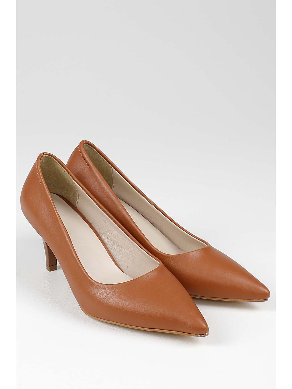 Kahverengi Sivri Burun Kısa İnce Topuklu Kadın Ayakkabı 38109-3