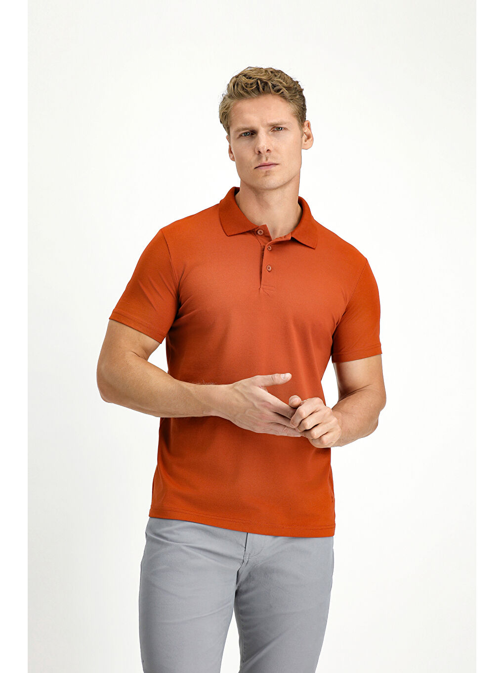 Kahverengi Slim Fit Dar Kesim Pamuklu Polo Yaka Tişört-3