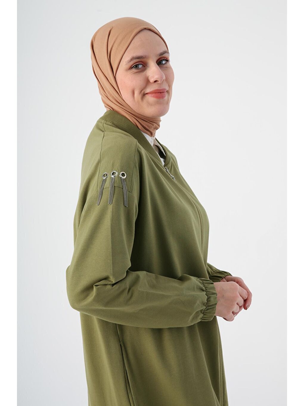 Haki Pamuklu Bisiklet Yaka Fermuarlı Zincir Detaylı Ferace-4