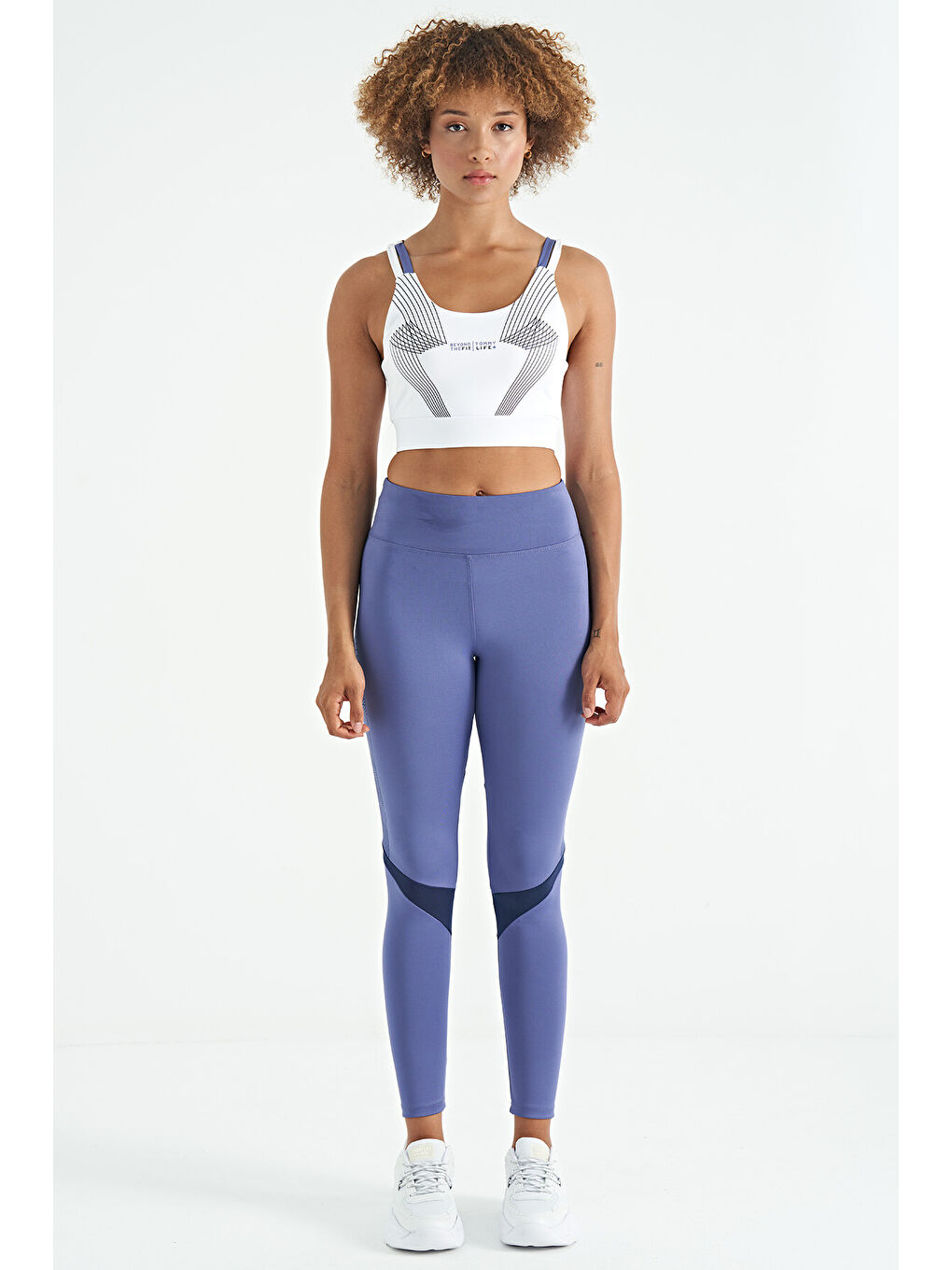 Beyaz Baskılı Sırt Çapraz Detaylı Dalgıç Kumaş Dar Kalıp Kadın Büstiyer - 97273-1