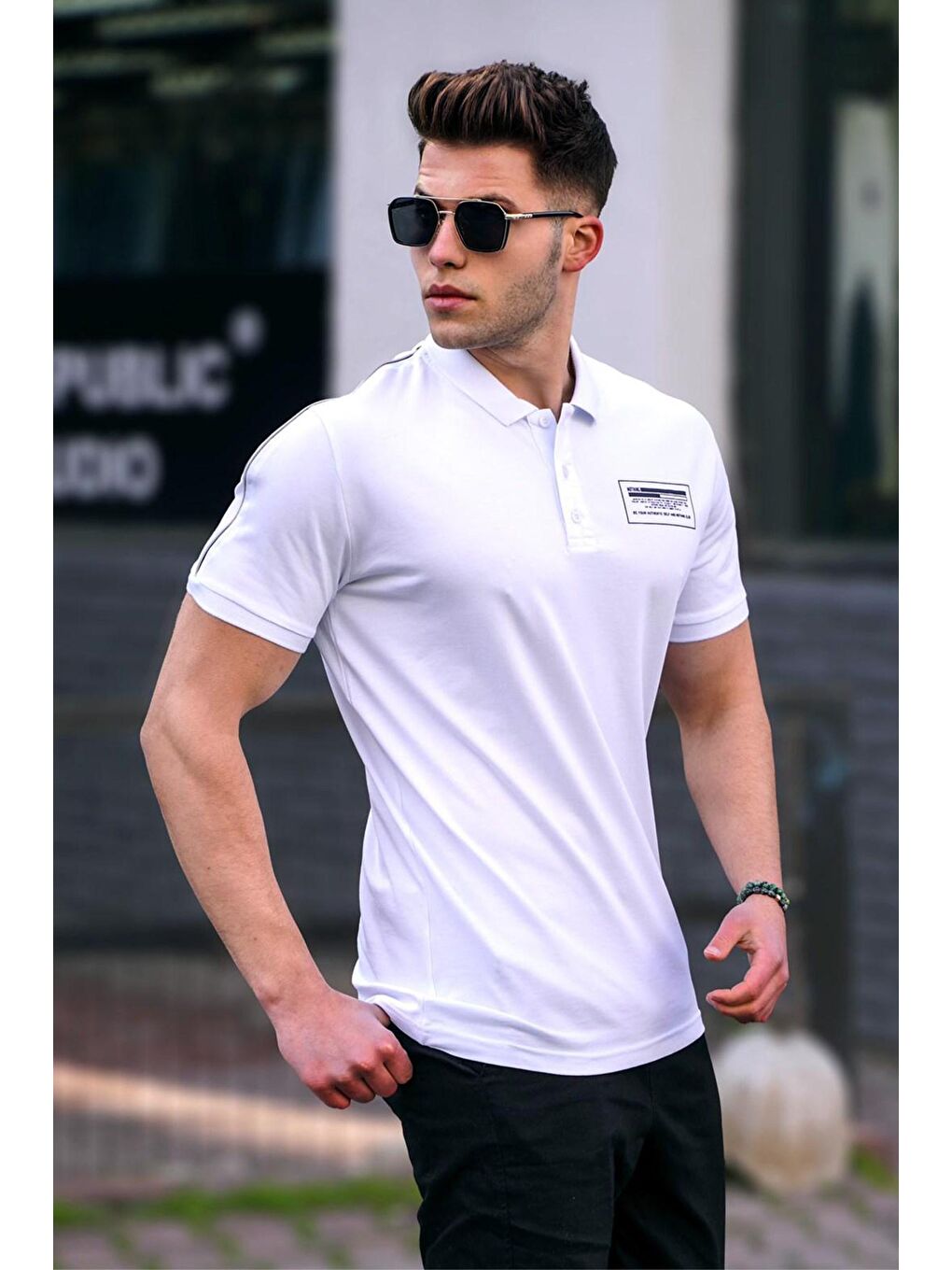 Beyaz Polo Yaka Erkek Tişört