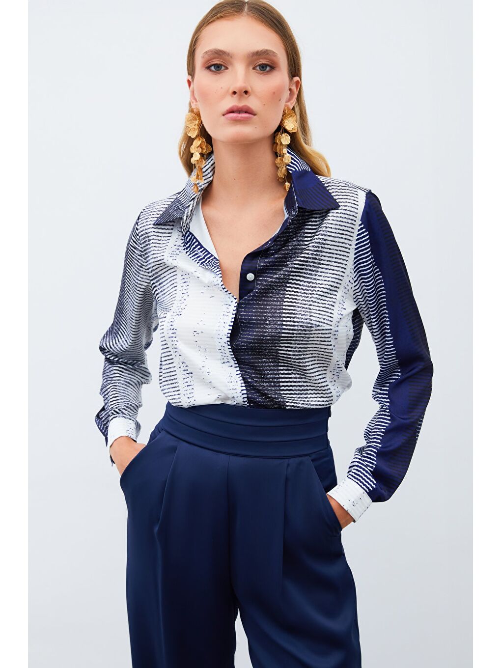 Desenli Düz Gömlek - Lacivert-1