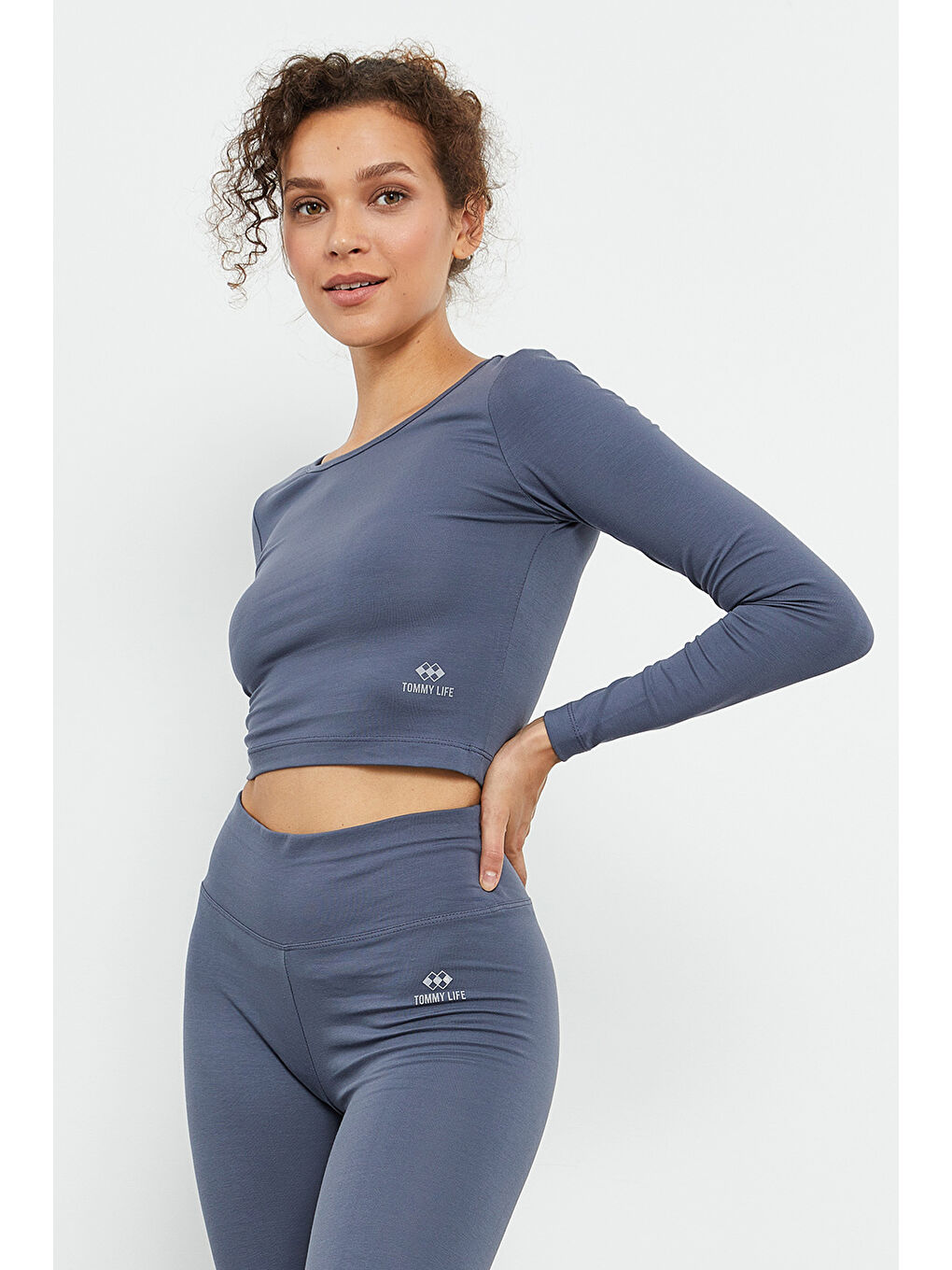 Petrol Uzun Kollu Dar Kalıp  O Yaka Kadın Crop Top Tişört - 97150-4