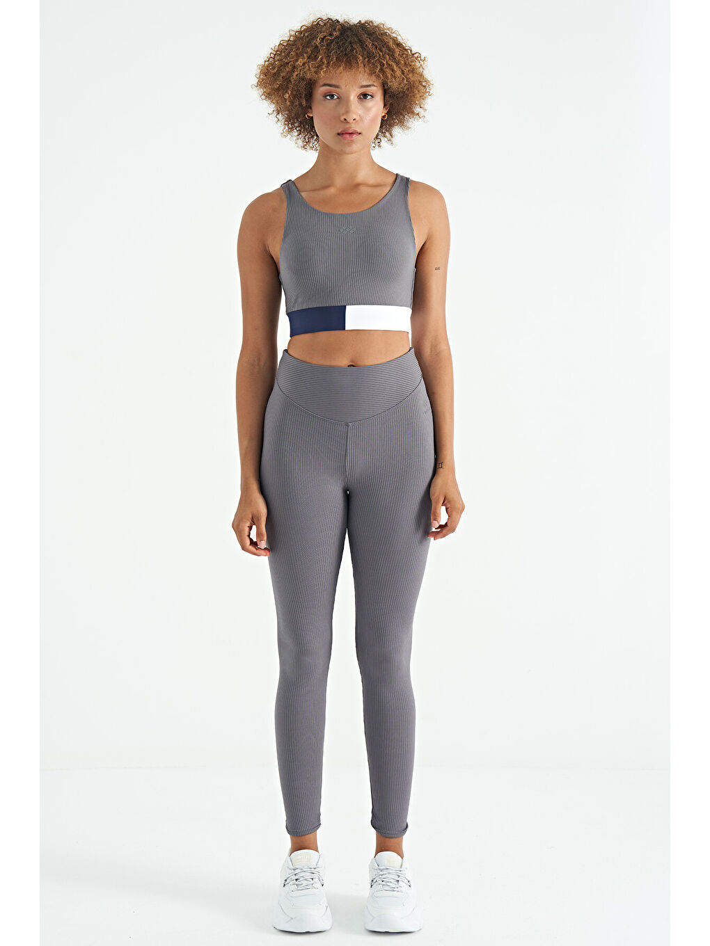 Koyu Gri Renk Bloklu Logo Baskılı Dar Kalıp Fitilli Kadın Büstiyer - 97275-1