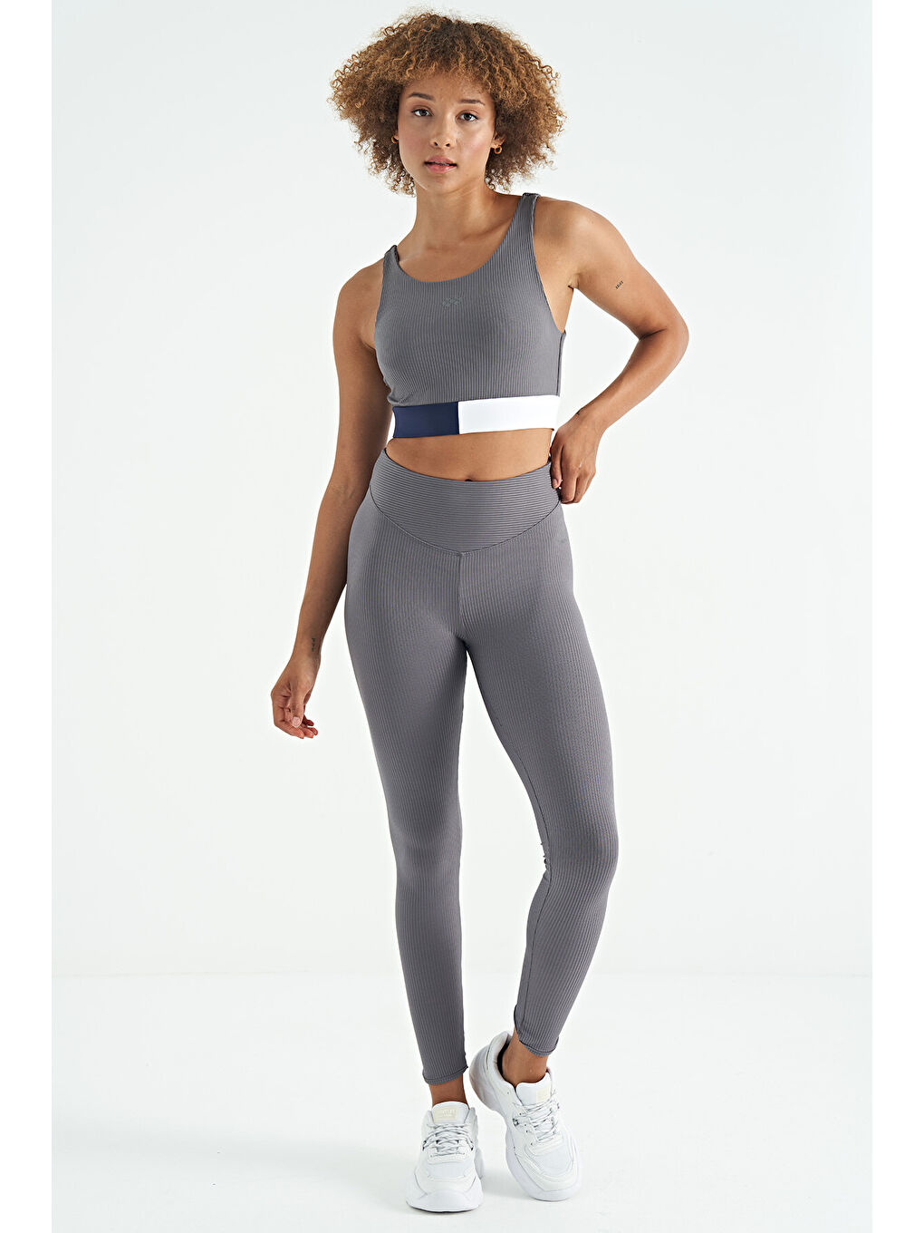 Koyu Gri Renk Bloklu Logo Baskılı Dar Kalıp Fitilli Kadın Büstiyer - 97275-4