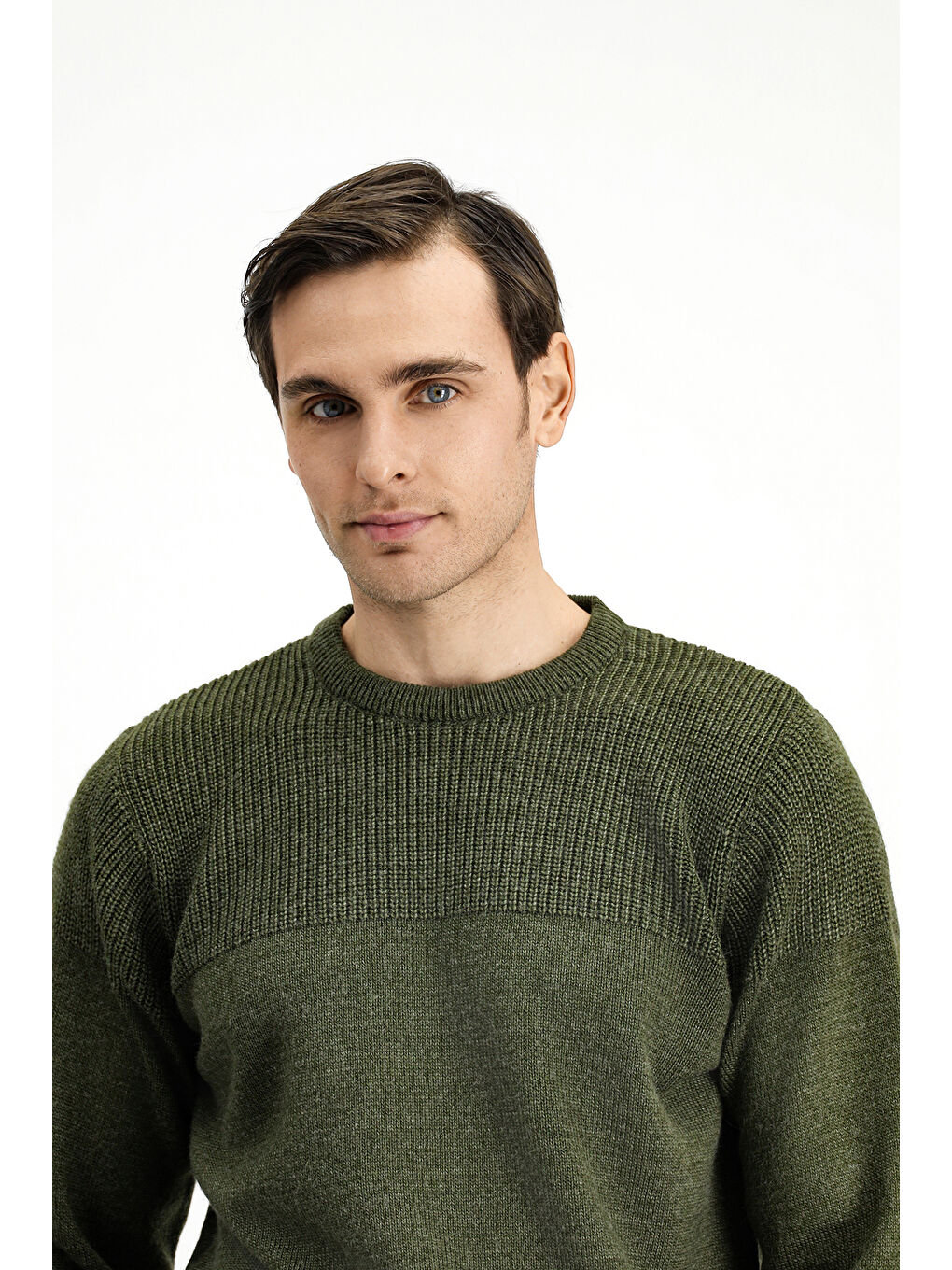 Haki Bisiklet Yaka Regular Fit Desenli Triko Büyük Beden Kazak-3